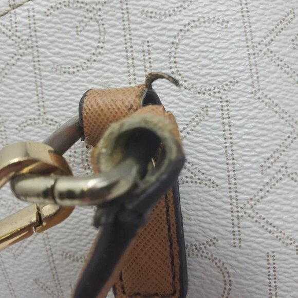 CALVIN KLEIN PURSE - Picture 10 of 12